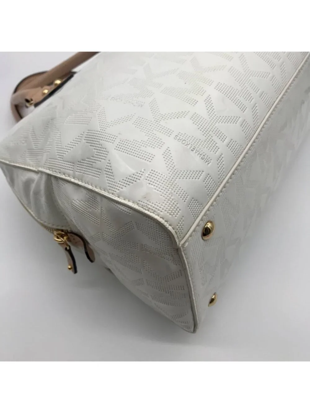 Michael Kors White Patent Leather Cindy Convertible Satchel & Wallet